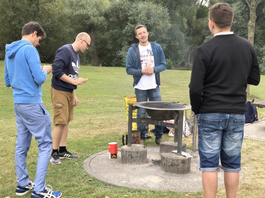 Floßbau – konstruieren, bauen und gewinnen