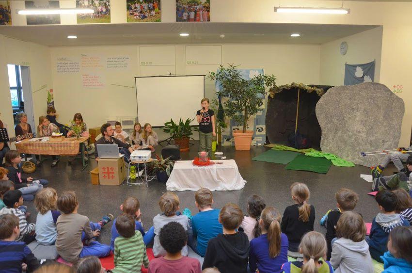  Auferstehungsfeier der Grundschule am 13.4.18